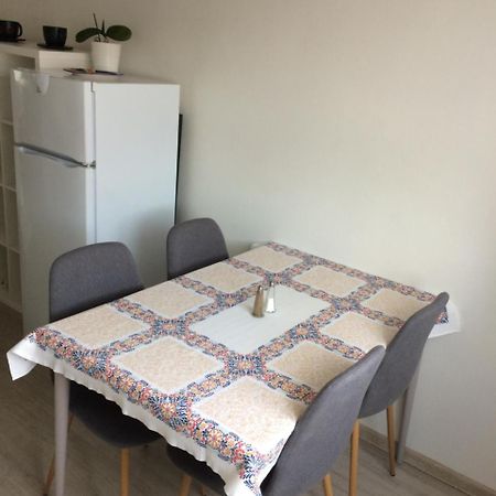 טרוטנוב Apartman Namesti Horniku מראה חיצוני תמונה